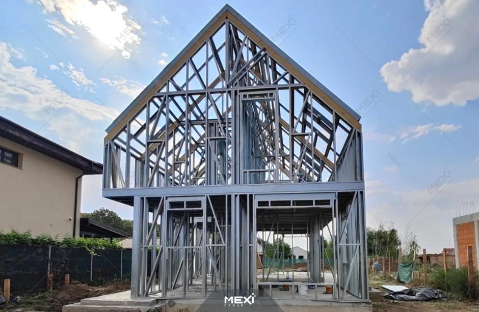 Montaj structură metalică la Casă cu mansardă - Ilfov