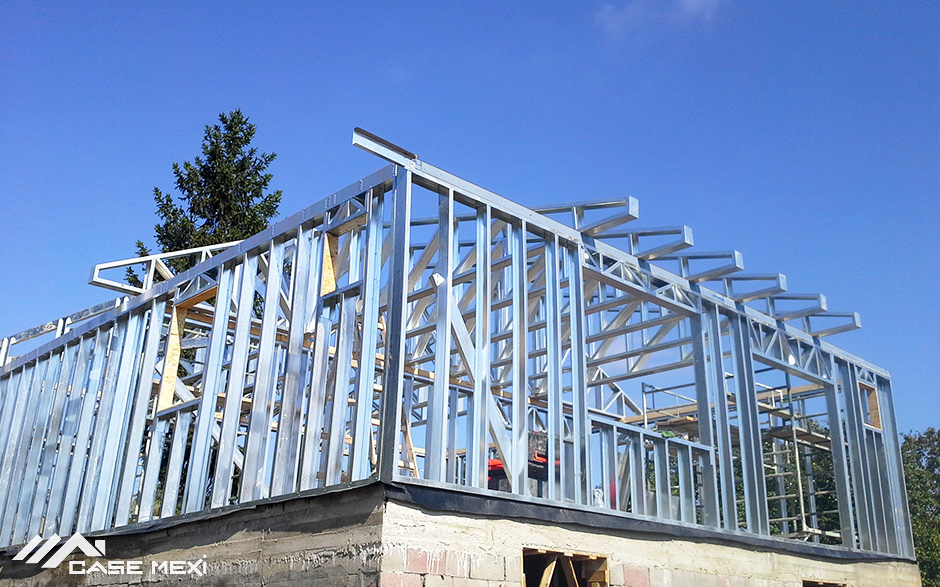 Montaj structură metalică la Casa familiala - Oradea