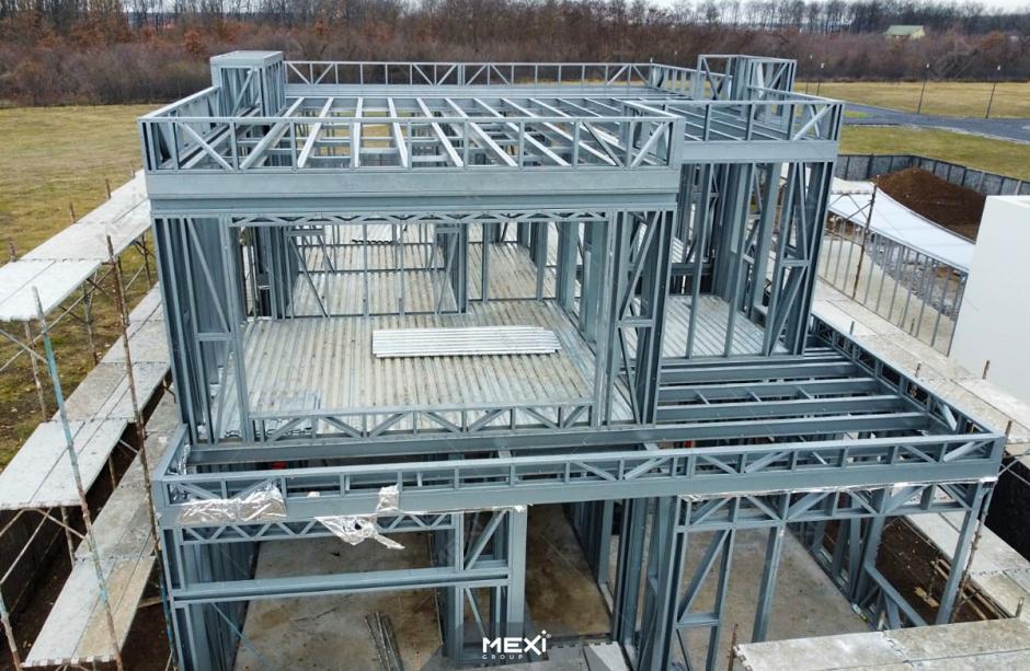 Montaj structură metalică la Casă cu etaj - Ilfov