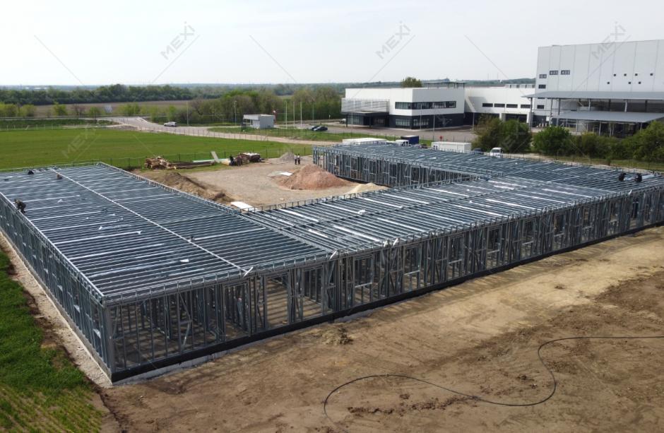 Montaj structură metalică la Cămin de muncitori - Ungaria